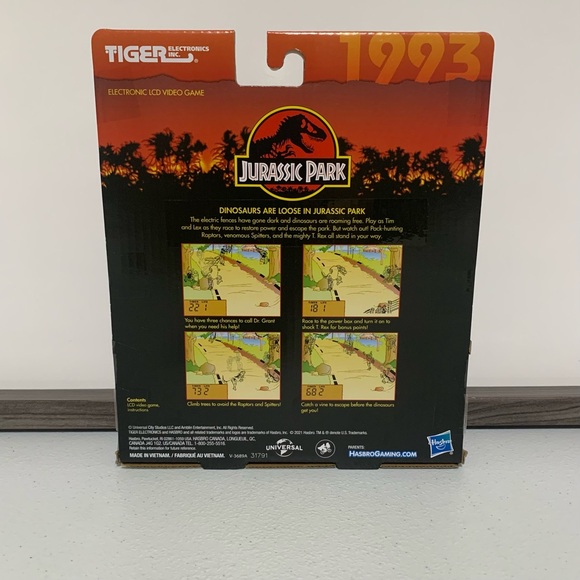 Hasbro Jurassic Park Electronic LCD Handheld Video Game-New - Picture 2 of 8